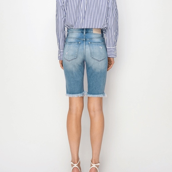 Artemis Vintage Plus Size Harper Mid Rise Bermuda Shorts - Picture 3 of 5